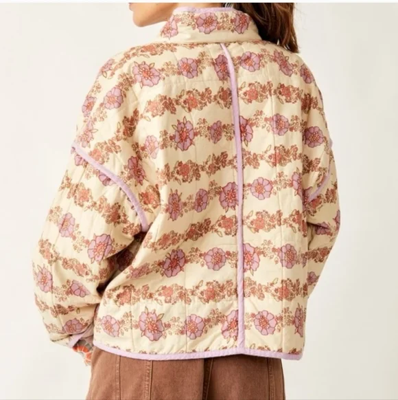 NWT FREE PEOPLE CHLOE QUILTED JACKET SIZE L $198 Retail!! - Picture 2 of 5